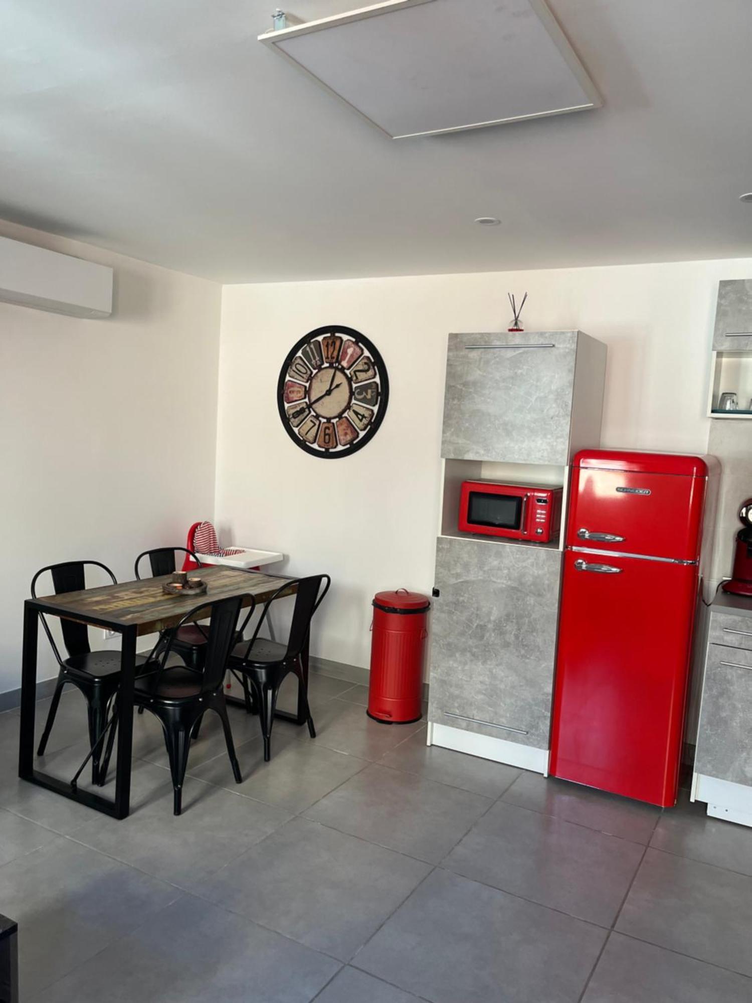 Charmant Appartement Climatise Quartier Las Cobas Perpignan Exteriör bild