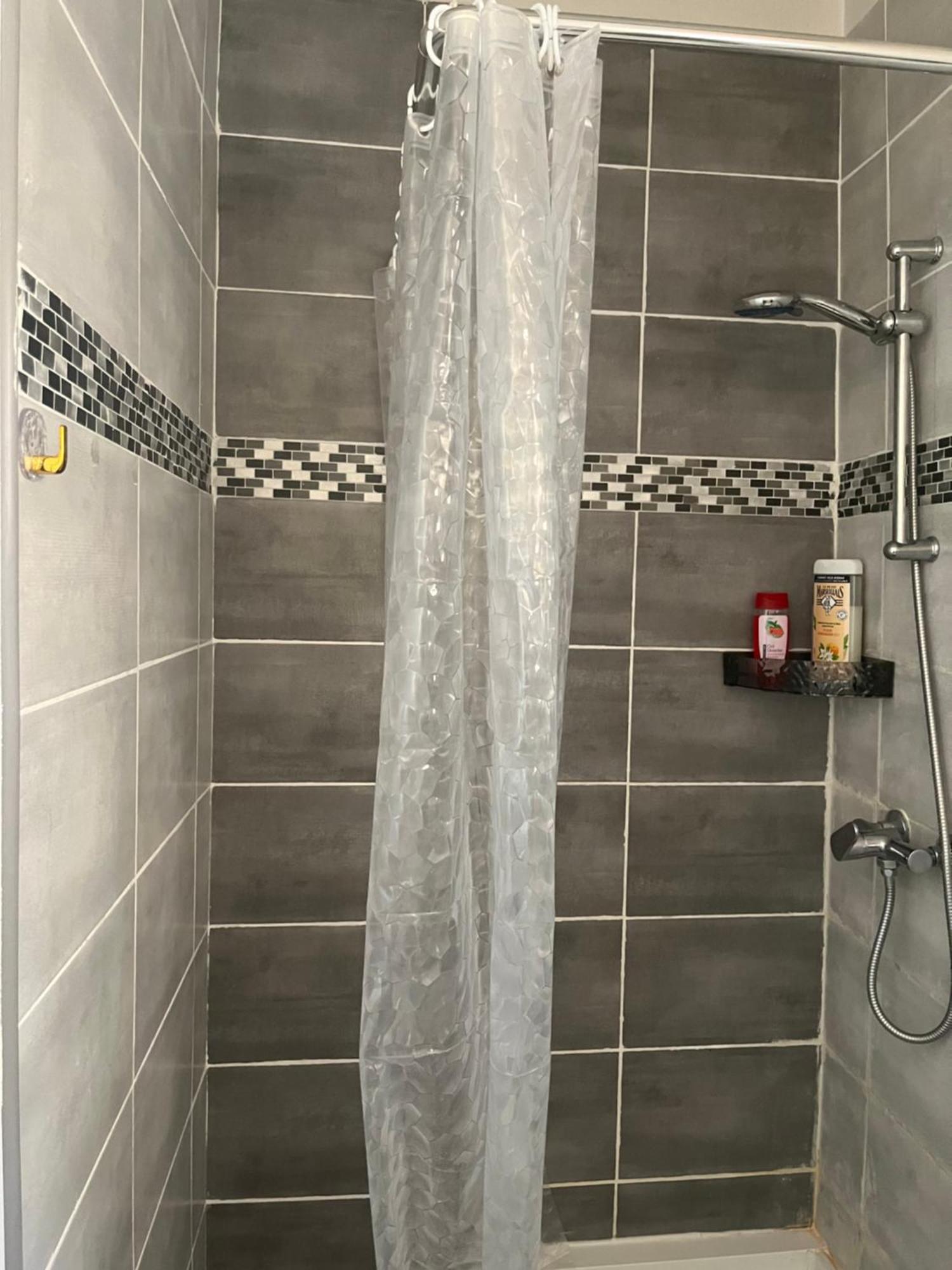 Charmant Appartement Climatise Quartier Las Cobas Perpignan Exteriör bild